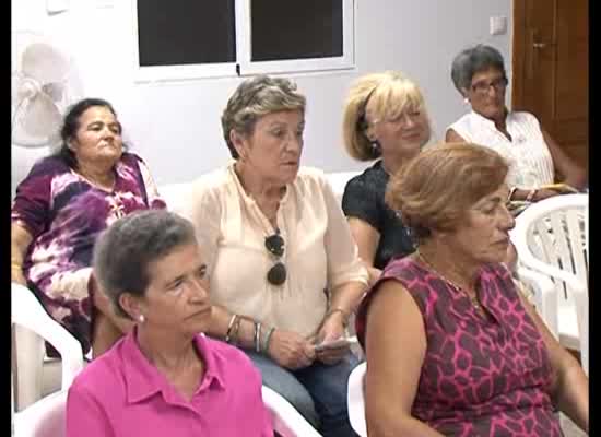 Imagen de Agentes de la Benemérita ofrecieron una charla sobre seguridad ciudadana en la A.V. de La Mata