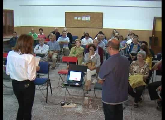 Imagen de El PSOE local reivindica la sanidad pública y critica los recortes del Gobierno en materia de salud