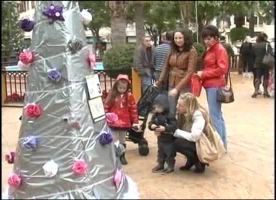 Imagen de Convocado el IV Premio Decoración de árboles de Navidad en Torrevieja