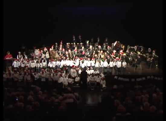 Imagen de La UMT interpretó el Concierto Extraordinario de Navidad acompañado por los niños de su Escuela