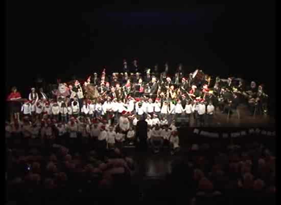 Imagen de La UMT interpretó el Concierto Extraordinario de Navidad acompañado por los niños de su Escuela