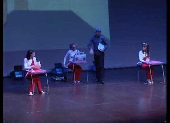 Imagen de La pandilla de Drilo puso en escena el musical infantil La amenaza del pirata Barbanegra