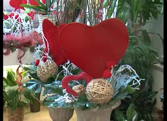 Imagen de Los enamorados celebrarán San Valentín expresándose su amor con regalos y detalles.