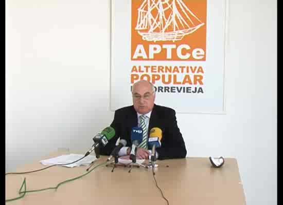 Imagen de APTCe pide que una avenida de Torrevieja lleve el nombre de Adolfo Suárez