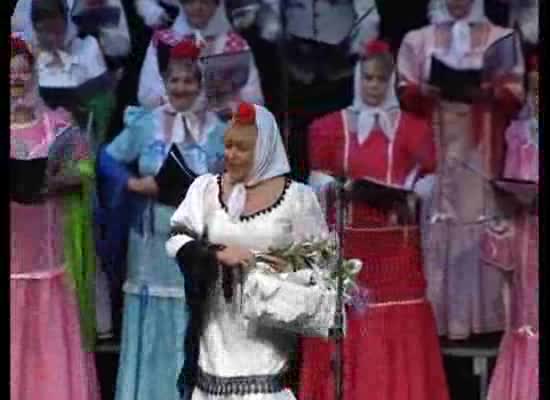 Imagen de El Coro de la Casa Regional de Madrid interpretó el concierto Paseando po la calle de Alcalá