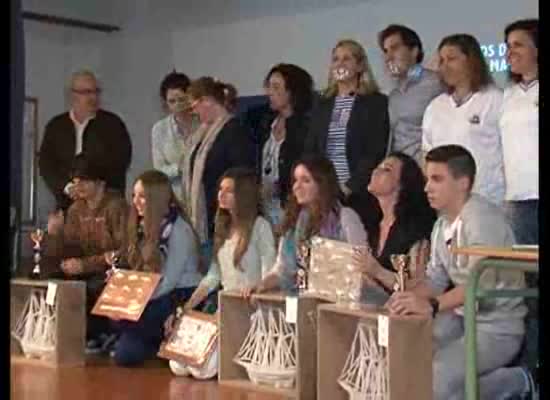 Imagen de Entregados los premios del XXI Concurso Escolar de Artesanía Salinera en el CP Inmaculada