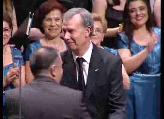 Imagen de Manuel Martínez Guirao recibió el Escudo de Oro en el 28 Encuentro Coral Internacional