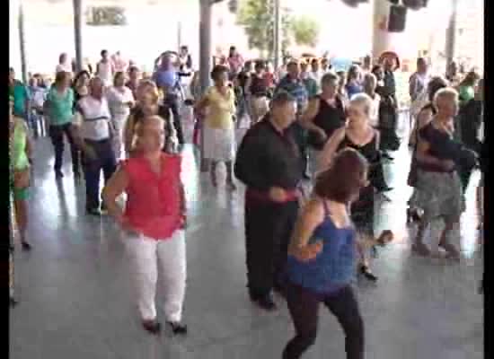 Imagen de Más de 60 bailarines participaron en el Festival de Danza del Centro Municipal de Ocio