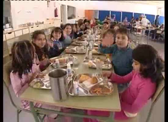 Imagen de El CIAJ de Torrevieja oferta un curso de monitor de comedor escolar