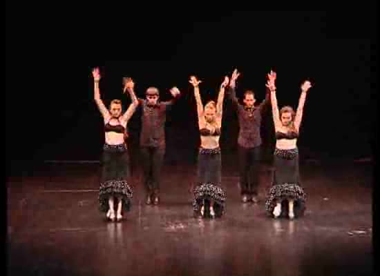 Imagen de La Escuela de Danza María del Ángel Martínez actuó a beneficio de Asimepp Torrevieja