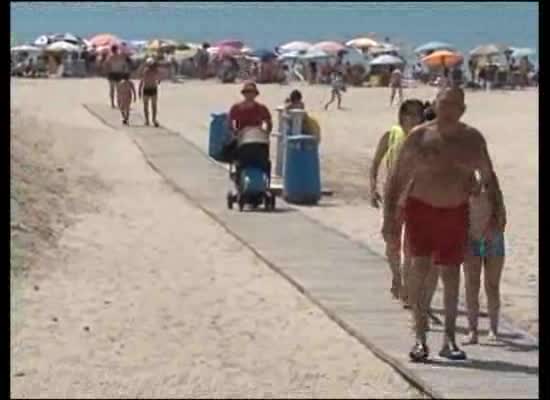 Imagen de El 14 de junio comienza el servicio de socorrismo y atención de playas en Torrevieja