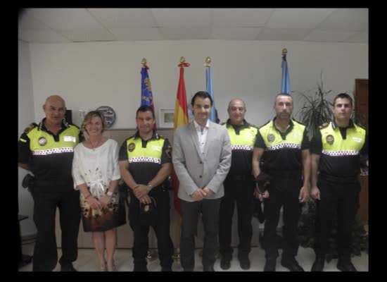 Imagen de Cuatro inspectores de la policía local han tomado posesión de su cargo en Torrevieja