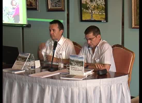 Imagen de El casino de Torrevieja acogió la presentación de un libro dedicado a Sierra Escalona