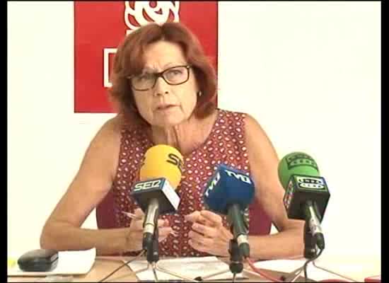 Imagen de Dora Fernández asegura que el comercio y la hostelería han pasado 