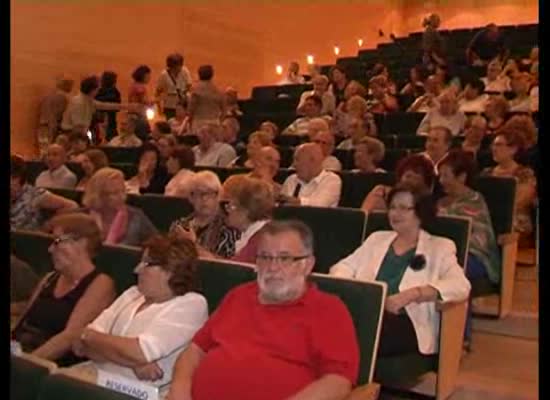 Imagen de La proyección del documental Las maestras de la República reúne a decenas de personas