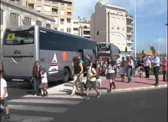 Imagen de El PSOE vuelve a exigir al PP el pago del transporte escolar