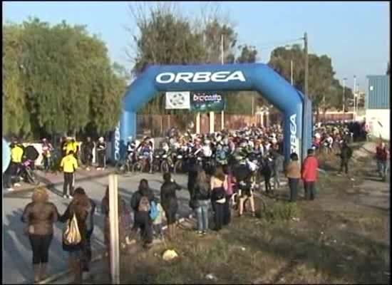 Imagen de II Marcha solidaria en Mountain Bike de Torrevieja a beneficio de AFA