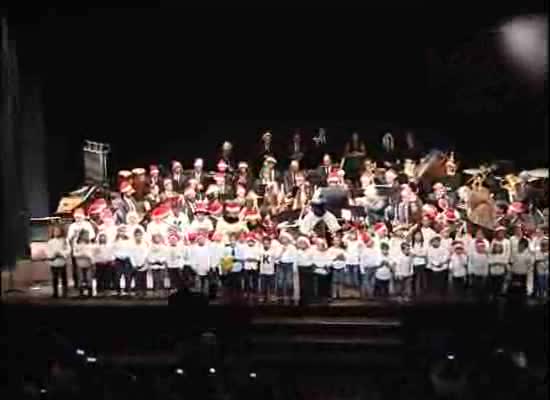 Imagen de La Unión Musical Torrevejense felicita las fiestas con su concierto extraordinario de Navidad