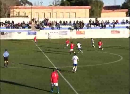 Imagen de El Torrevieja cae por cero a uno en casa ante el Ribarroja CF