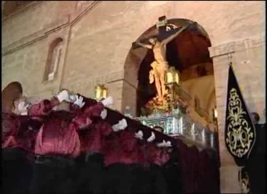 Imagen de Mañana se baja la imagen del Crucificado para participar en el Vía Crucis al Calvario