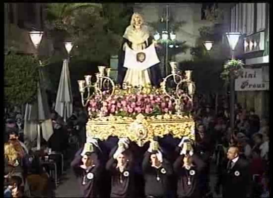 Imagen de Víctor García restaura a la Santa Mujer Verónica con un nuevo cuerpo de madera de cedro