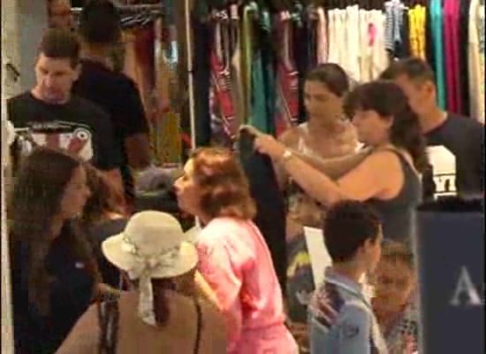 Imagen de Torrevieja celebra la fiesta del comercio local 