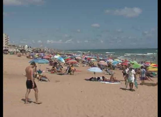 Imagen de Los chiringuitos, uno de los clásicos del verano torrevejense 