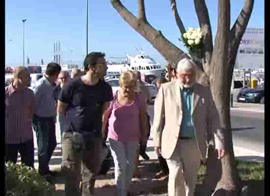 Imagen de El Equipo de Gobierno homenajea a las víctimas del bombardeo sobre Torrevieja