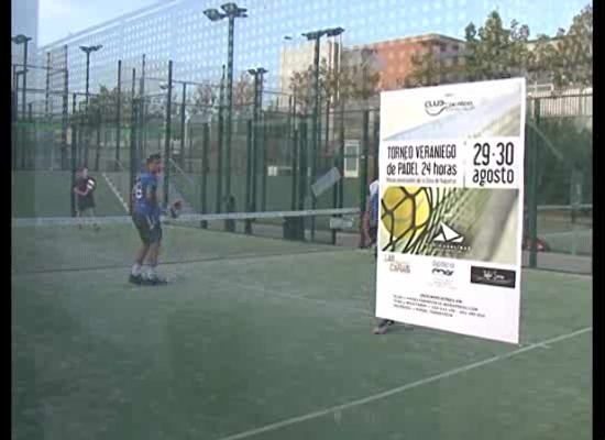 Imagen de 30 parejas participan en el IV Torneo veraniego de Pádel 24 horas