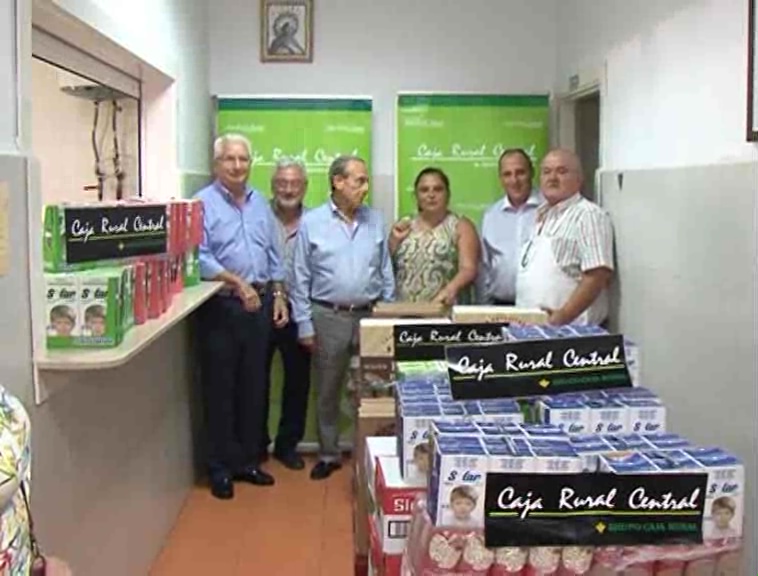 Imagen de Una tonelada de víveres para Alimentos Solidarios Torrevieja