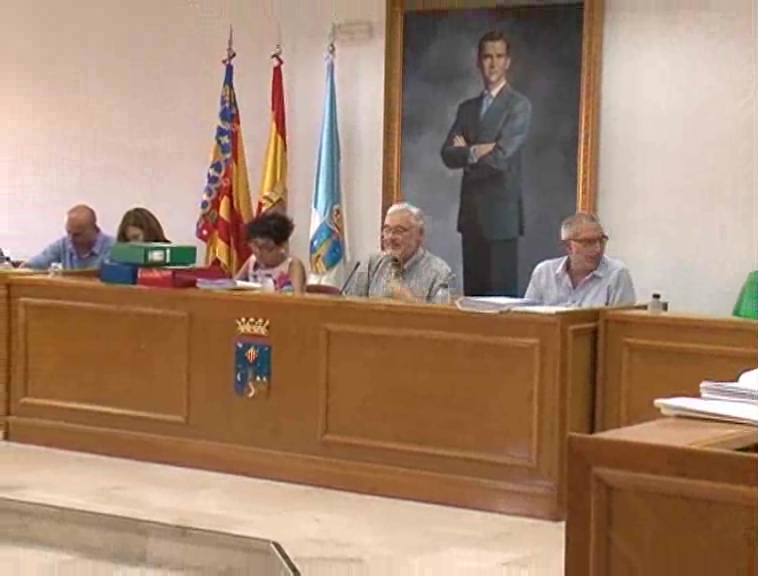 Imagen de Acalorado debate plenario a costa del cierre de centros y propuesta de rebaja del IBI