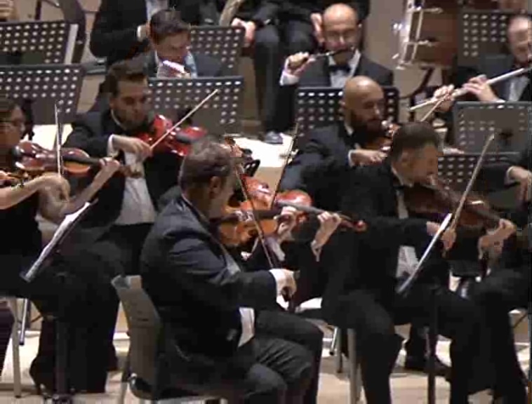 Imagen de La Orquesta Sinfónica de Torrevieja interpretó el último concierto de abono de la temporada 2015
