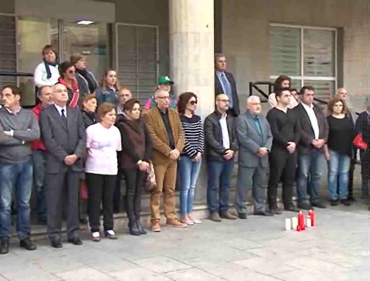 Imagen de Minutos de silencio contra el terrorismo y contra el fanatismo