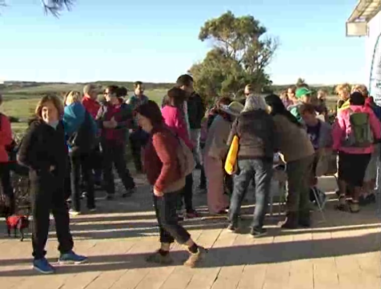 Imagen de Un centenar de personas acompañaron a ADIEM en la ruta 