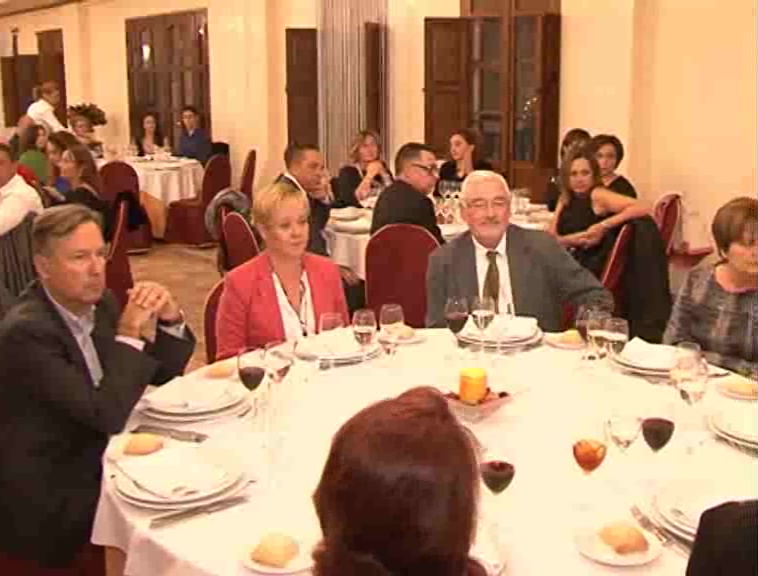 Imagen de La empresa Tabisám recibió el Premio Apymeco 2015 en la 2ª Cena Anual de Empresarios.