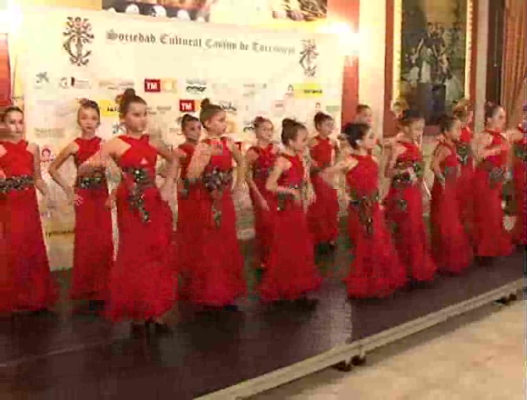 Imagen de La Academia de Baile María del Ángel actuó en las XXXVI Fiestas de Invierno del Casino