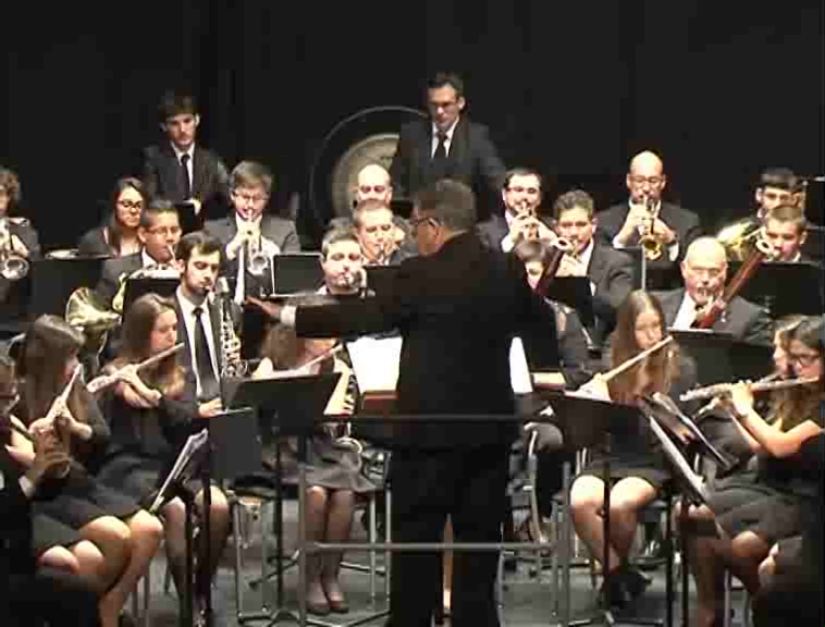 Imagen de Salvador Sánchez Hernández recibió el Escudo de Oro 2015 de la Unión Musical Torrevejense