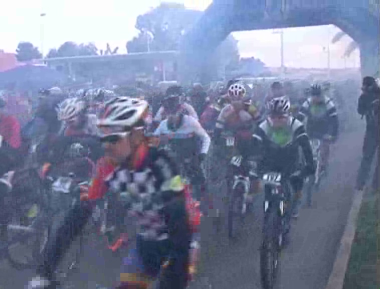 Imagen de La 3ª Marcha Mountan Bike reunió a 450 corredores que recorrieron una ruta de 42 kilómetros