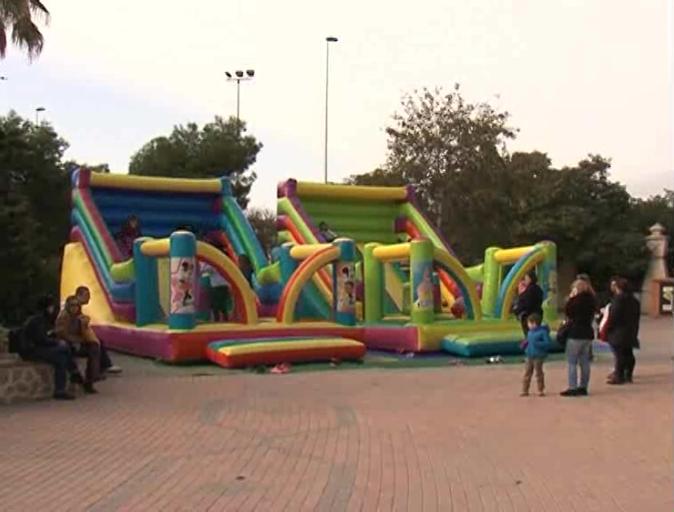 Imagen de La hoguera Molinos del Calvario celebró su medio año festero en el Parque de las Naciones