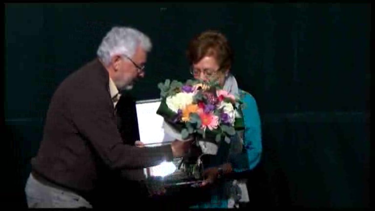 Imagen de Mª Ángeles Aráez y Dolores Sánchez homenajeadas en el Día Internacional de la Mujer