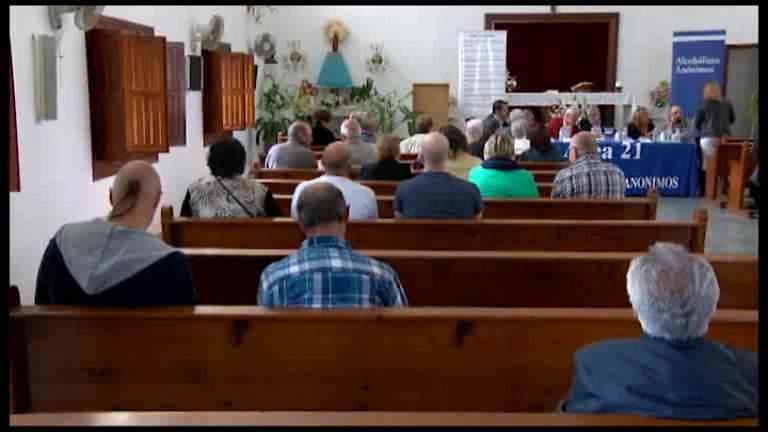 Imagen de El Grupo Salinas de Alcohólicos Anónimos celebró su 16 aniversario en la capilla de Villa Sol