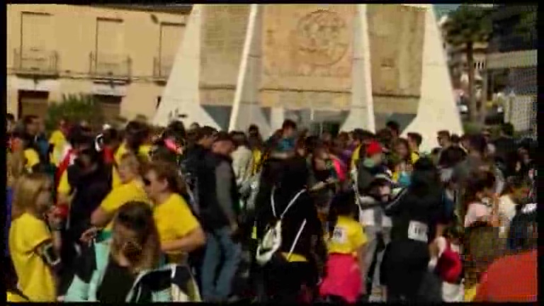 Imagen de Más de 500 ciudadanos participaron en el Primera Carrera Solidaria 