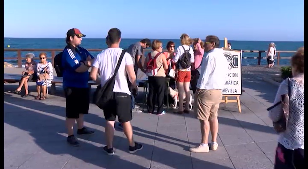 Imagen de La Agrupación Fotográfica Torrevieja organizó el Encuentro Torrevieja de noche