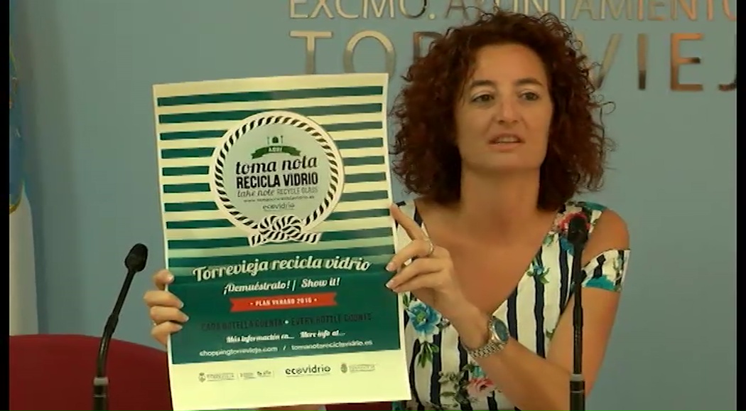 Imagen de Torrevieja participa en una campaña de concienciación de reciclaje de vidrio