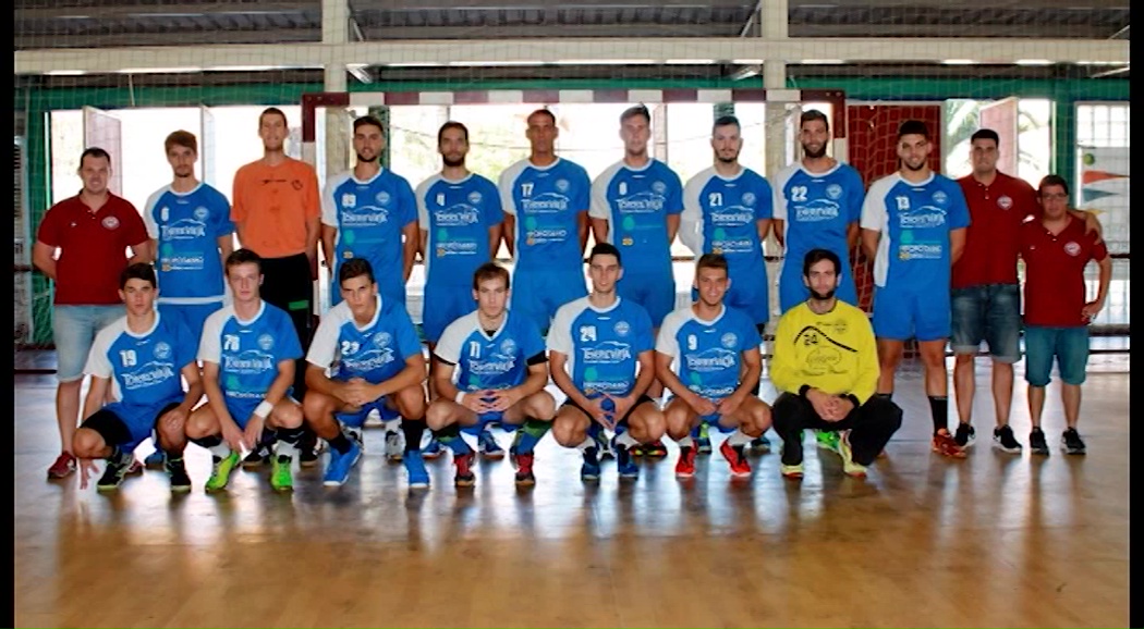 Imagen de El BM Mare Nostrum vence al Hispanitas Balonmano Petrer y al Club Balonmano Elche 