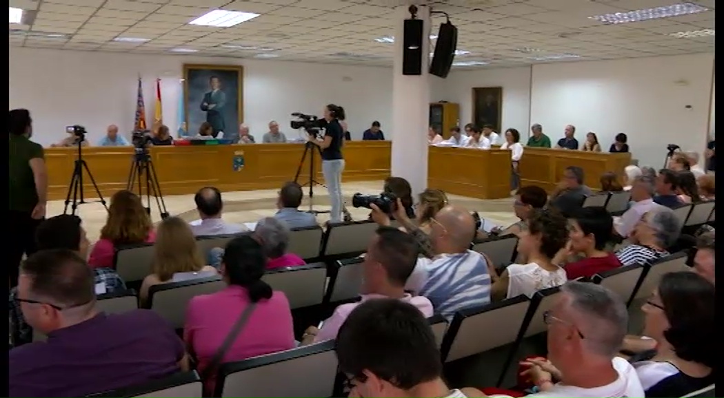 Imagen de Se retrasa a las 14h el pleno extraordinario de este viernes