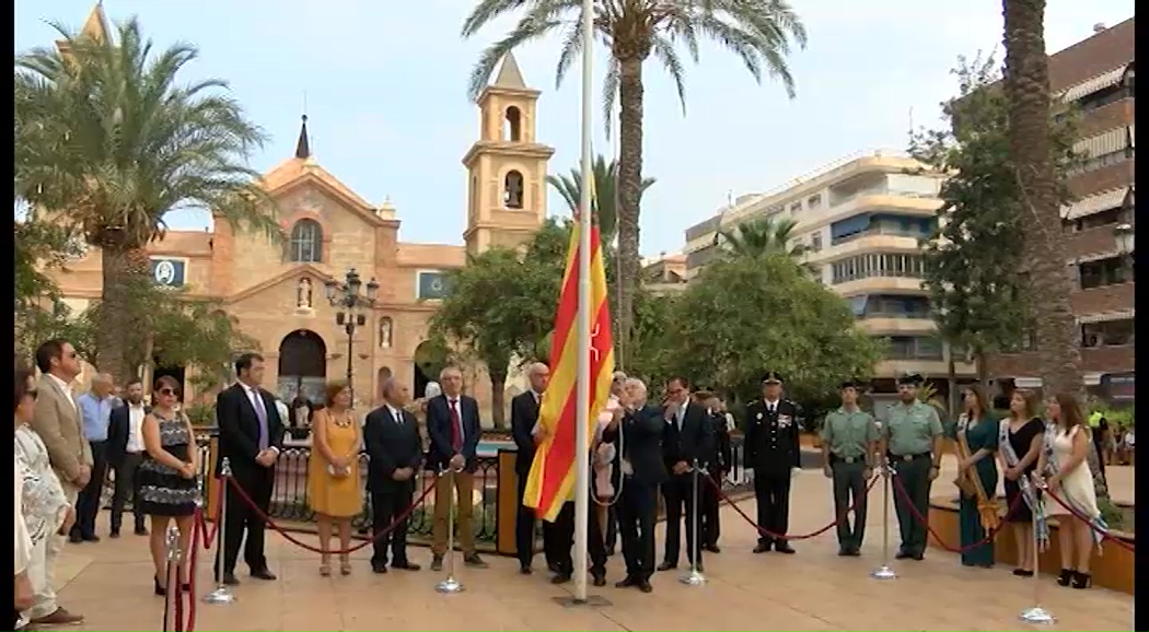 Imagen de Torrevieja celebra el día grande de la Comunidad Valenciana