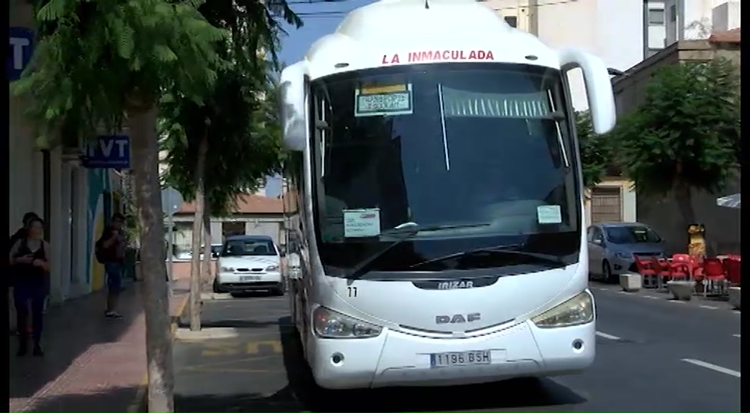 Imagen de El ayuntamiento abre el plazo para solicitar las ayudas al transporte escolar del curso 2014/2015