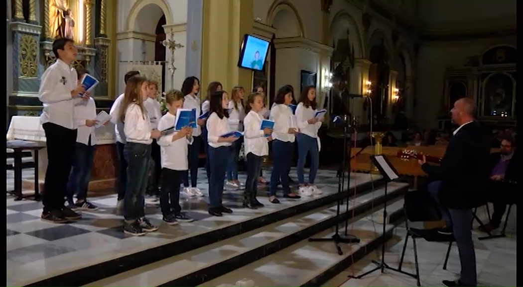 Imagen de Los niños del coro de la Inmaculada graban un disco con canciones de la Virgen