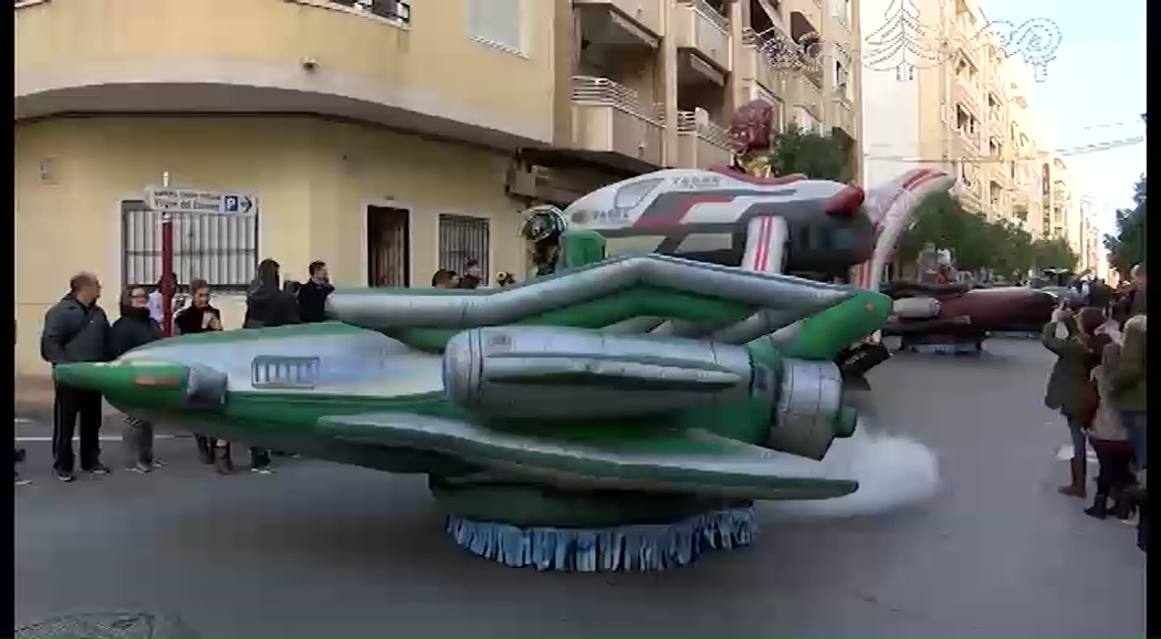 Imagen de El desfile infantil, colofón de las fiestas patronales de Torrevieja 2016